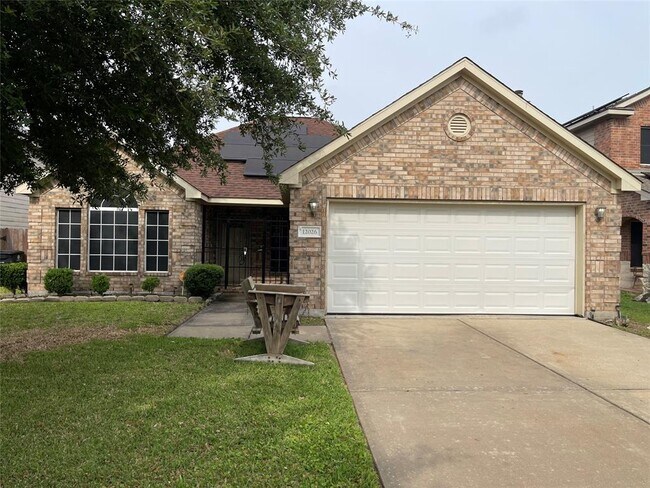 Building Photo - 12026 Rosecroft Dr