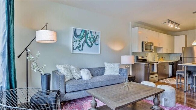 Foto del edificio - 299 North Highland Avenue Northeast