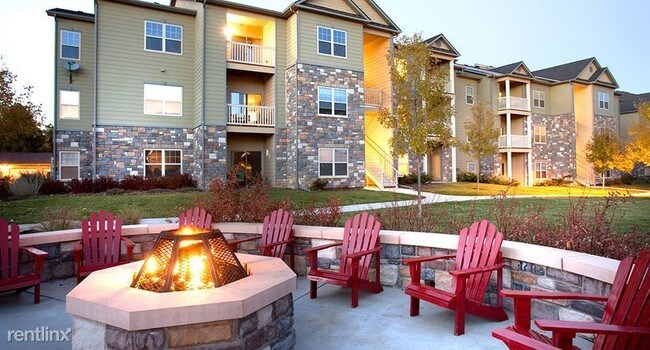 Foto del edificio - 8001 W Highway 71