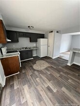 Building Photo - 618 Dashland Dr