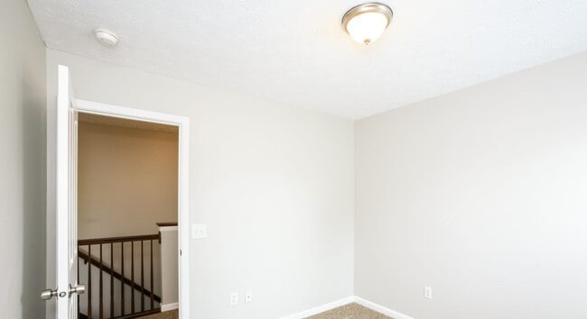 Building Photo - 1851 Smith Dr