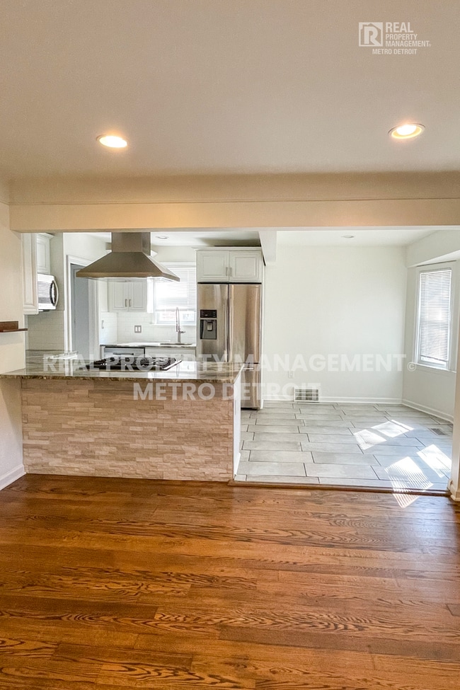 Building Photo - 1325 Cherokee Ave