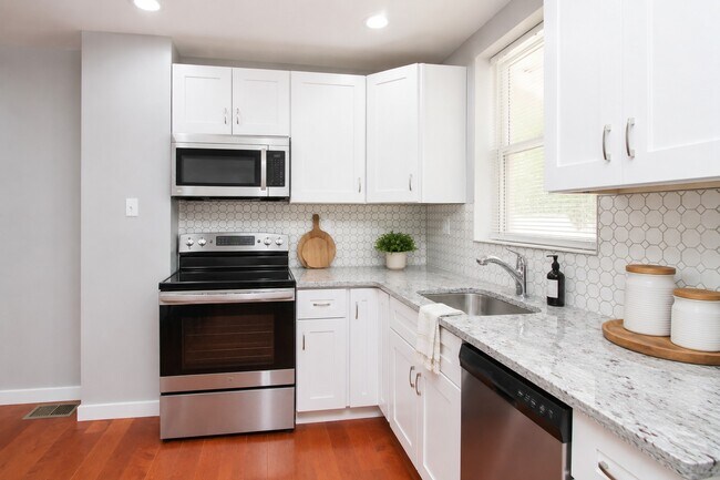 Foto del edificio - 882 N Fallon St