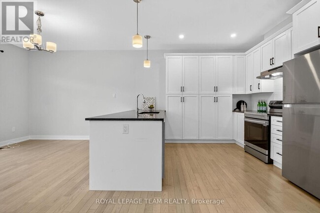 Building Photo - 23 Morrall Ct