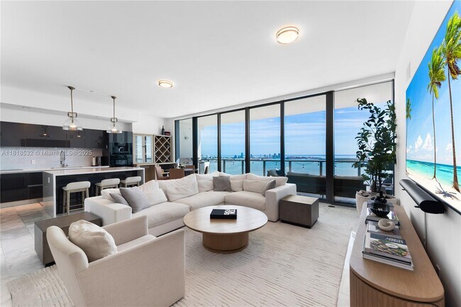 Building Photo - 1451 Brickell Ave