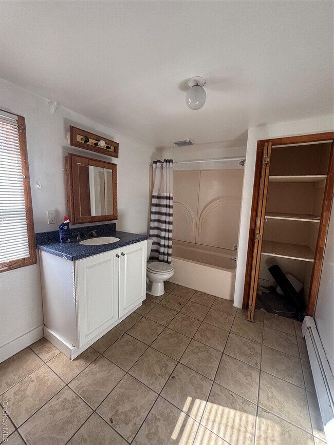 Foto del edificio - 84 Albany St