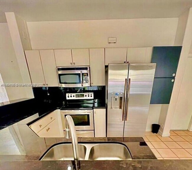 Foto del edificio - 16972 SW 33rd Ct