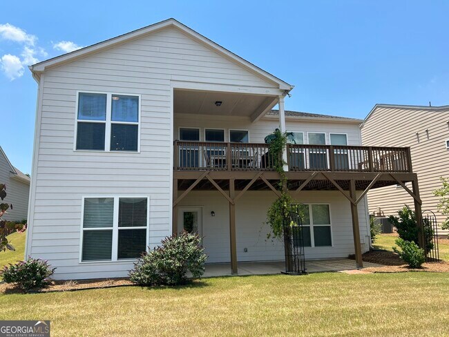 Foto del edificio - 1060 Crooked Creek Rd
