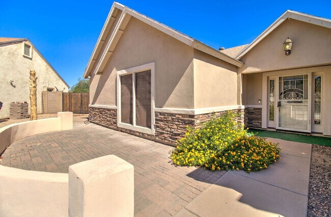 Foto del edificio - 4509 E Pearce Rd