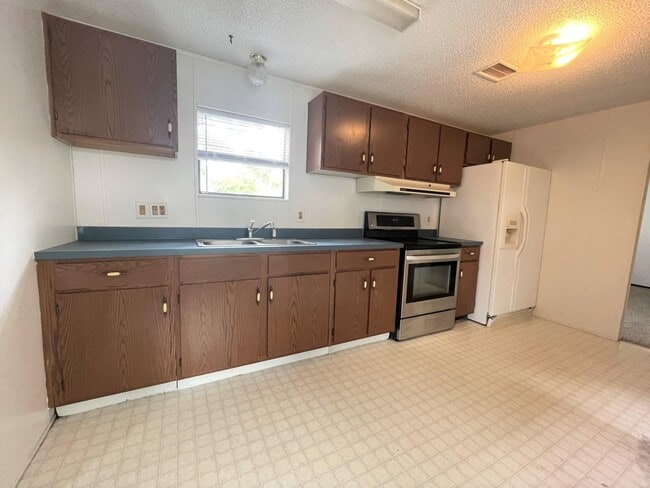 Building Photo - 5801 Flaxman St