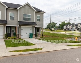 Building Photo - 4839 Lake Ln
