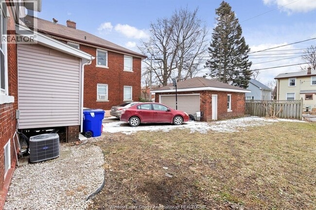 Building Photo - 381 Partington Ave