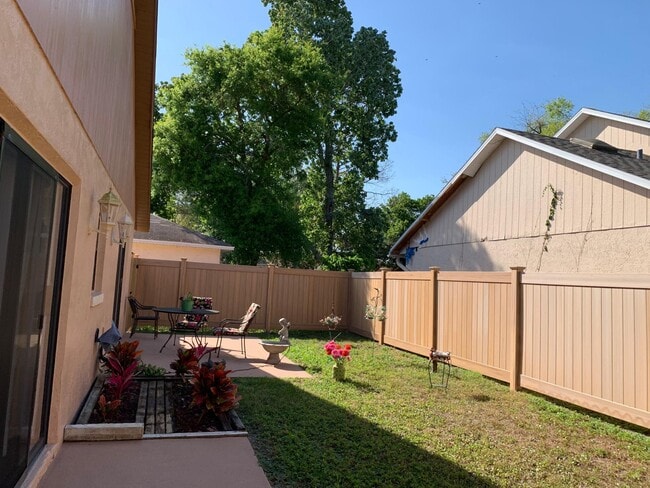Building Photo - 3871 Long Grove Ln