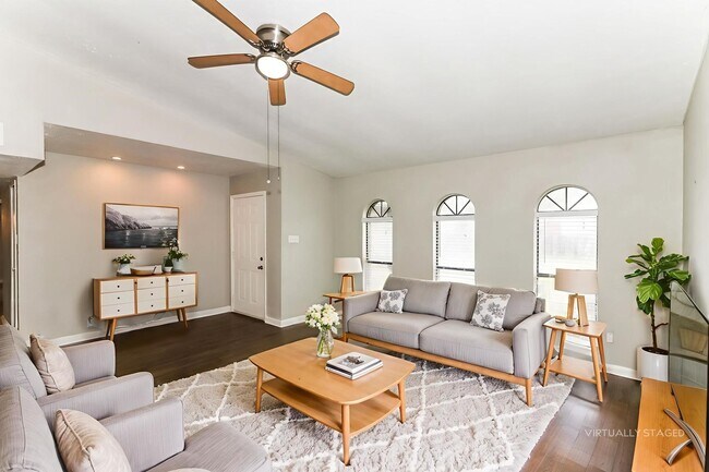 Building Photo - 6914 Pickett Dr