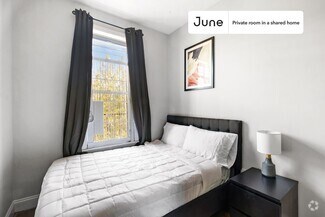 Building Photo - Private bedroom in 4 bed/1 bath Home