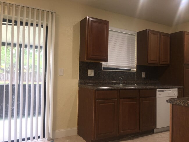 Foto del edificio - 12419 Westhampton Cir