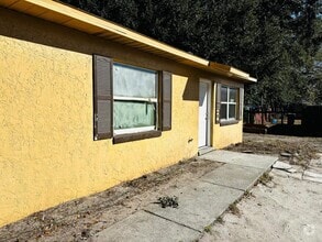 Building Photo - 1020 Birchwood Ct