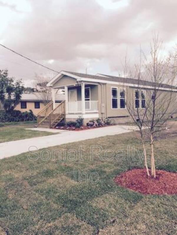 115 Planters Canal Rd, Belle Chasse, LA 70037 House Rental in Belle