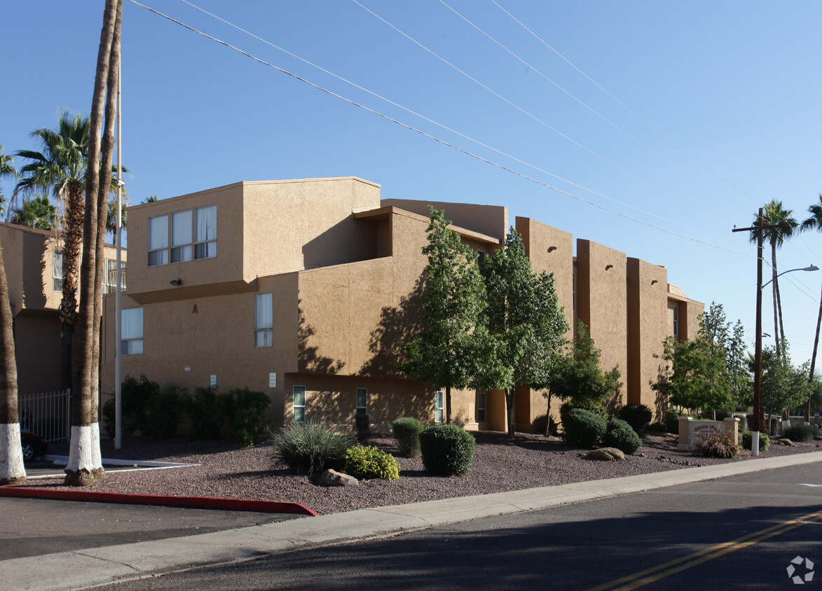 Stone View - Apartments in Glendale, AZ | Apartments.com