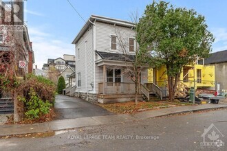 Building Photo - 426 George St W