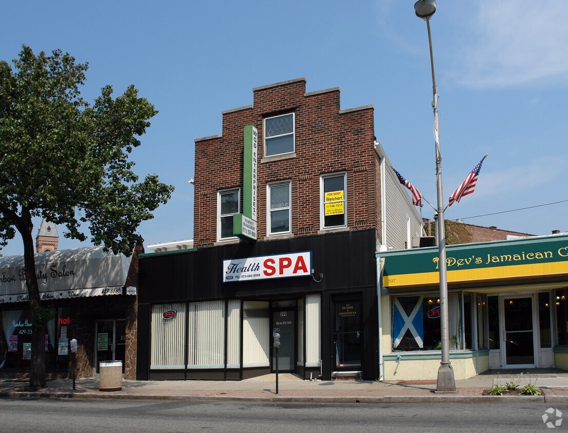 Building Photo - 599 Bloomfield Ave