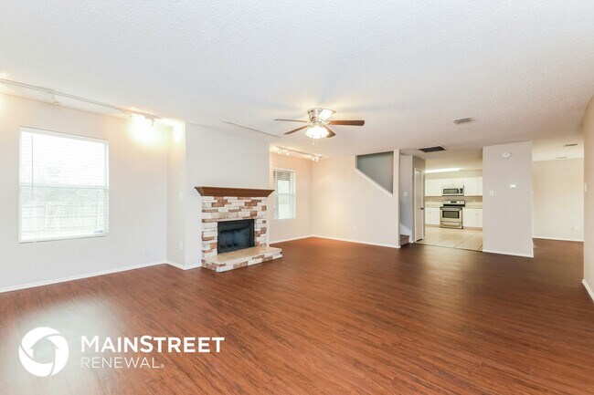 Foto del edificio - 1673 Chesterwood Dr