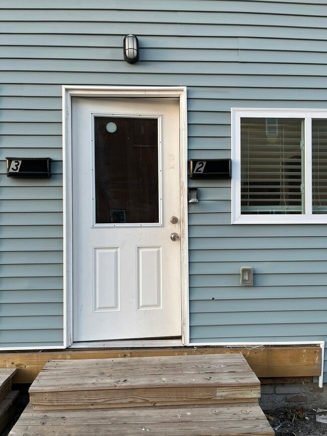 Photo - 1518 Howard St House