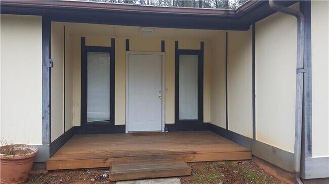 Foto del edificio - 4149 Oak Ferry Dr NE