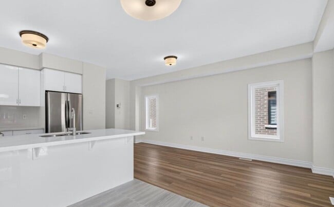 Building Photo - 28 Bowery Rd