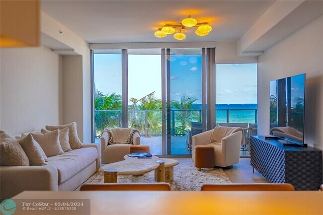 Building Photo - 1116 N Ocean Blvd