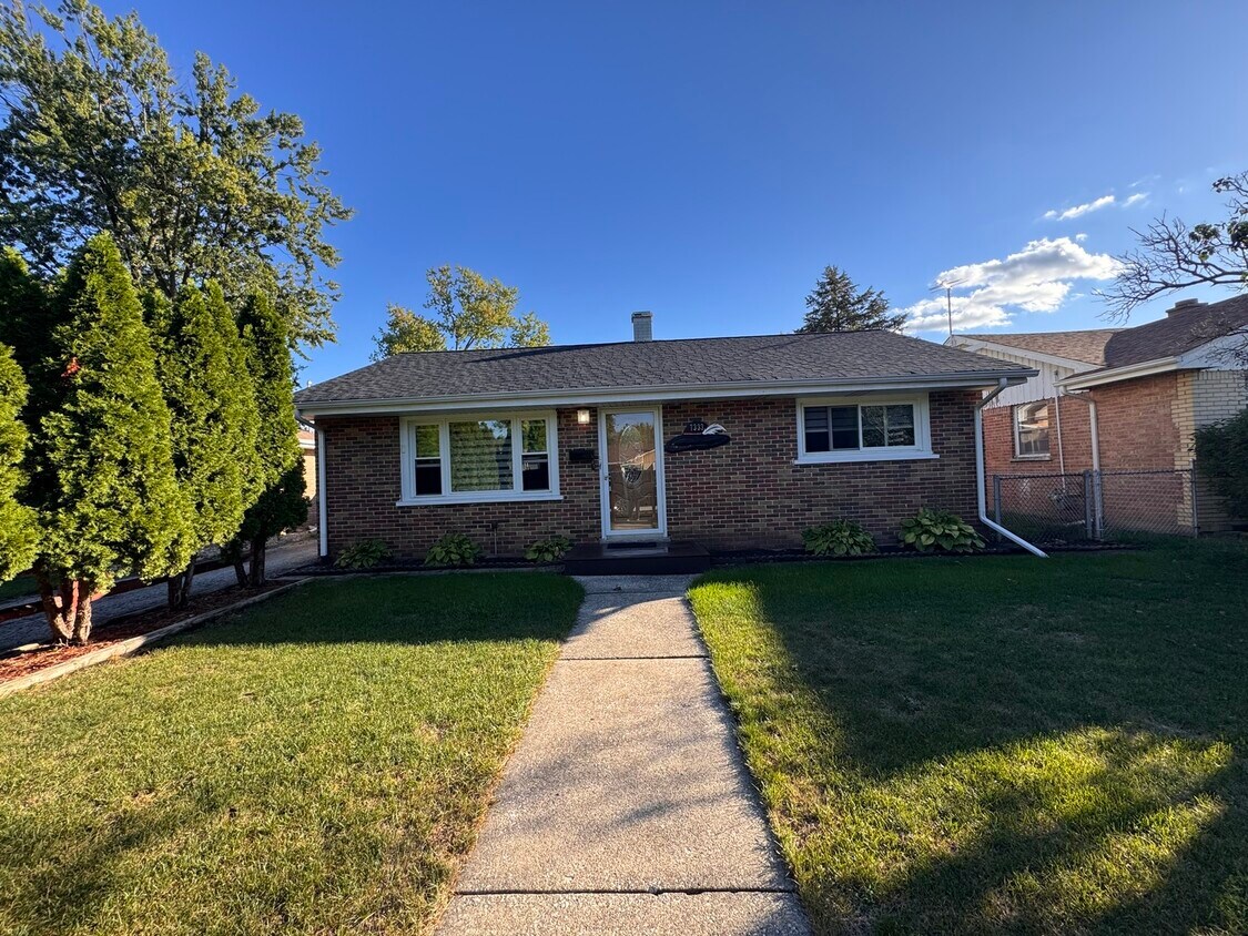 Foto principal - 7333 113th St