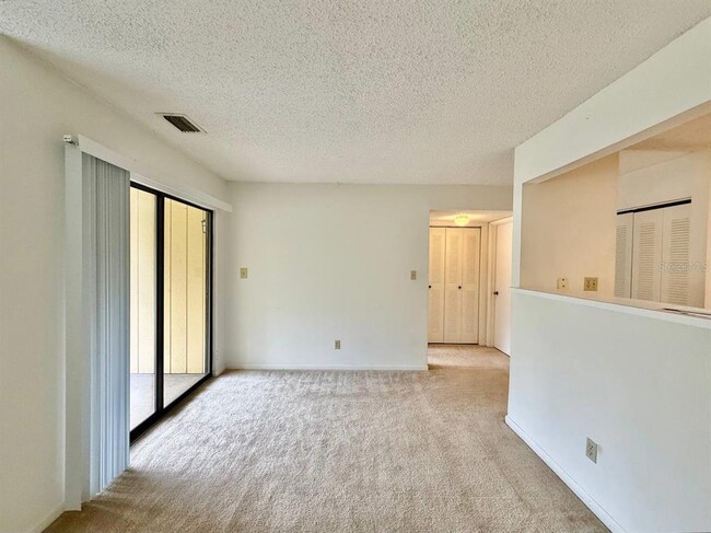Foto del edificio - 13385 Arbor Pointe Cir