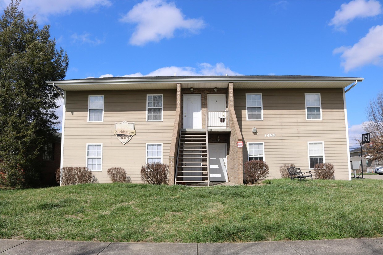 Primary Photo - 2460 Collis Ave