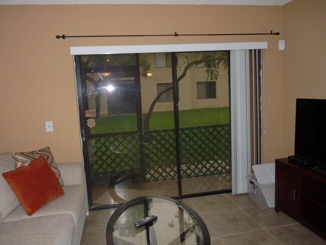 Foto del edificio - 21954 Tidewater Terrace Apt #102, Boca Rat...