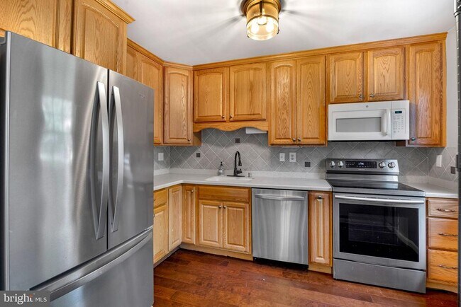 Foto del edificio - 1195 Annis Squam Harbour