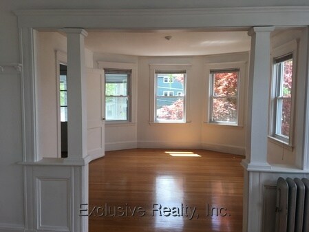 Primary Photo - 679 Belmont St