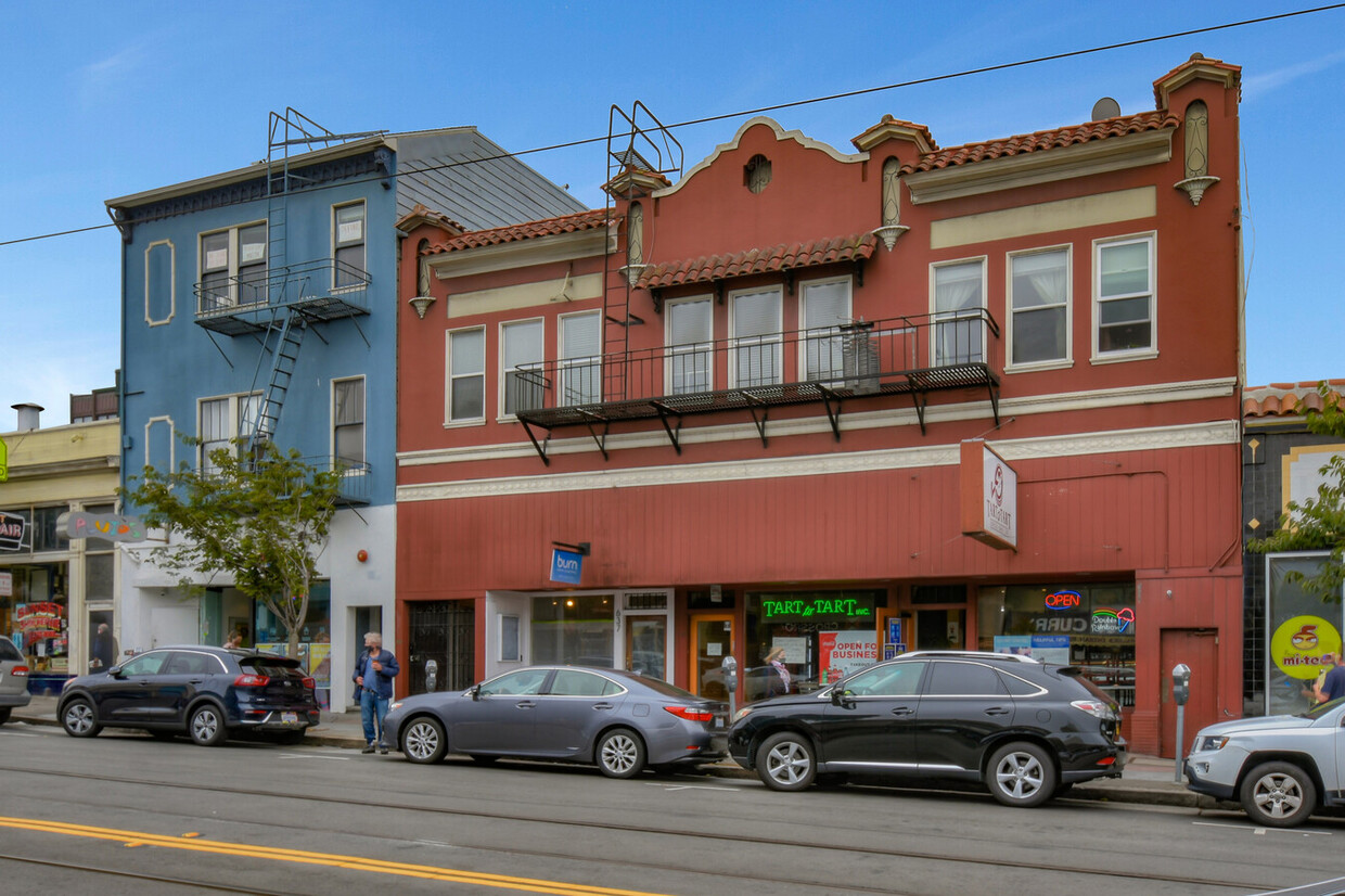 Foto principal - 635 Irving St