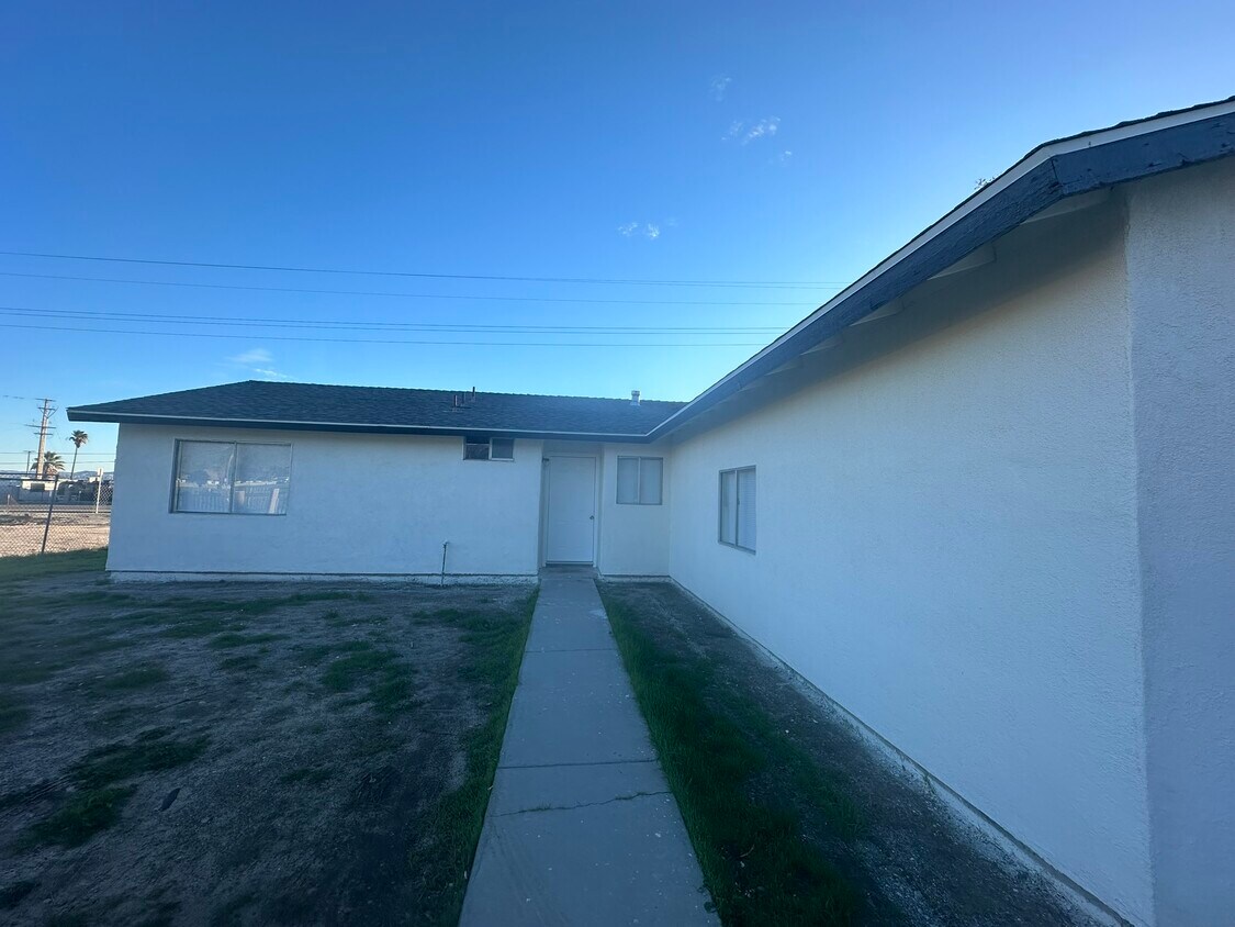 2239 Donald St, San Bernardino, CA 92407 House Rental in San