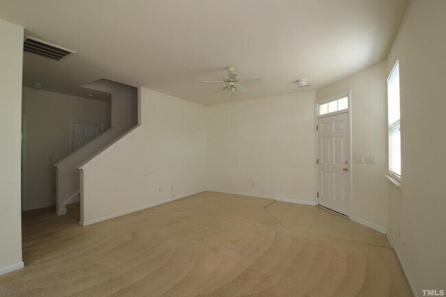Building Photo - 4007 Remington Oaks Cir
