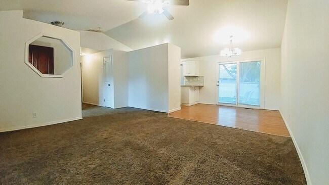 Foto del edificio - West Bench Boise 3bd 2bath updated home, c...