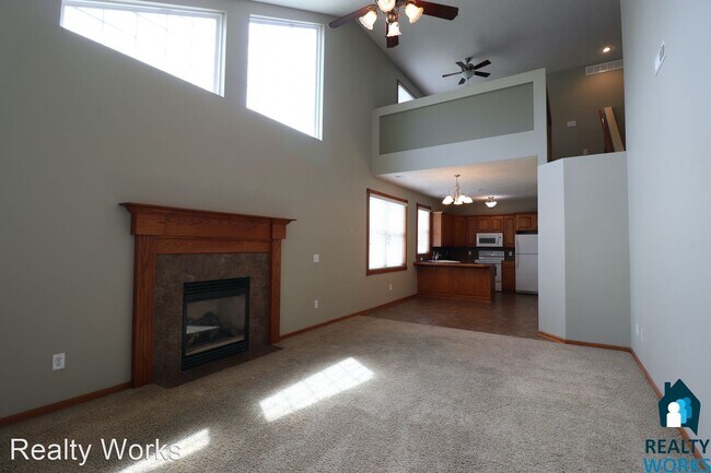 Building Photo - 3 br, 2 bath House - 5400 Folkways Place