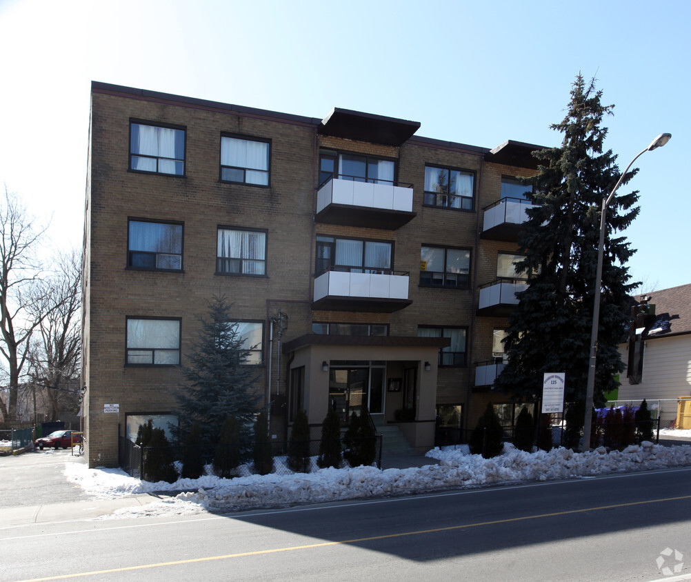 Building Photo - Cosburn Terrace