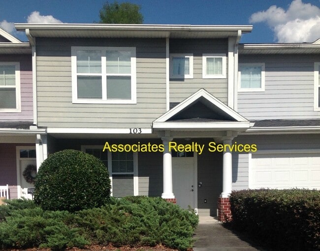 Building Photo - LOOK!! 2 Bed/2Bath Townhome in Eagle Trace!!