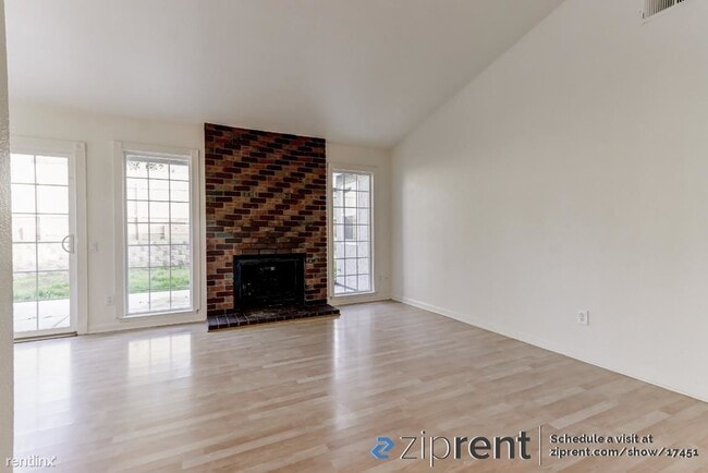 Building Photo - 3 br, 2 bath House - 5368 Vichy Circle, An...