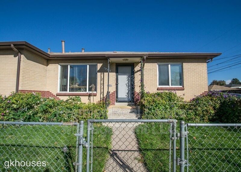 Primary Photo - 6415 E 36th Ave