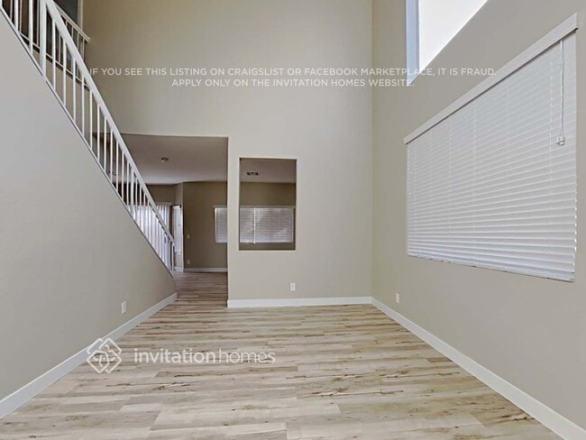 Building Photo - 909 Park Walk Ave