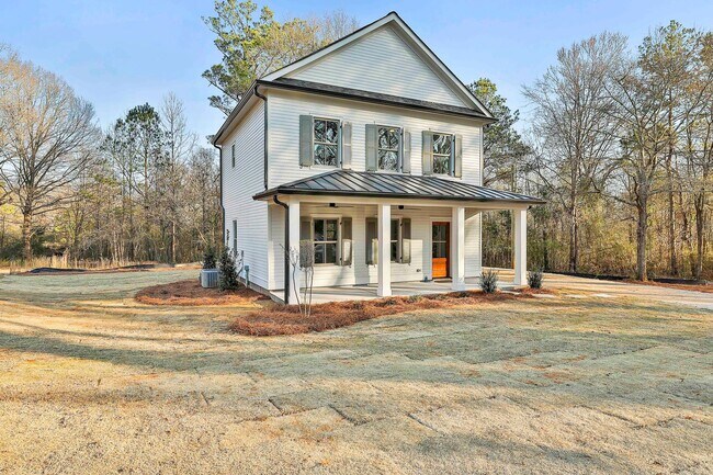 Foto del edificio - New Construction Rental WALKABLE to Downtown Senoia!