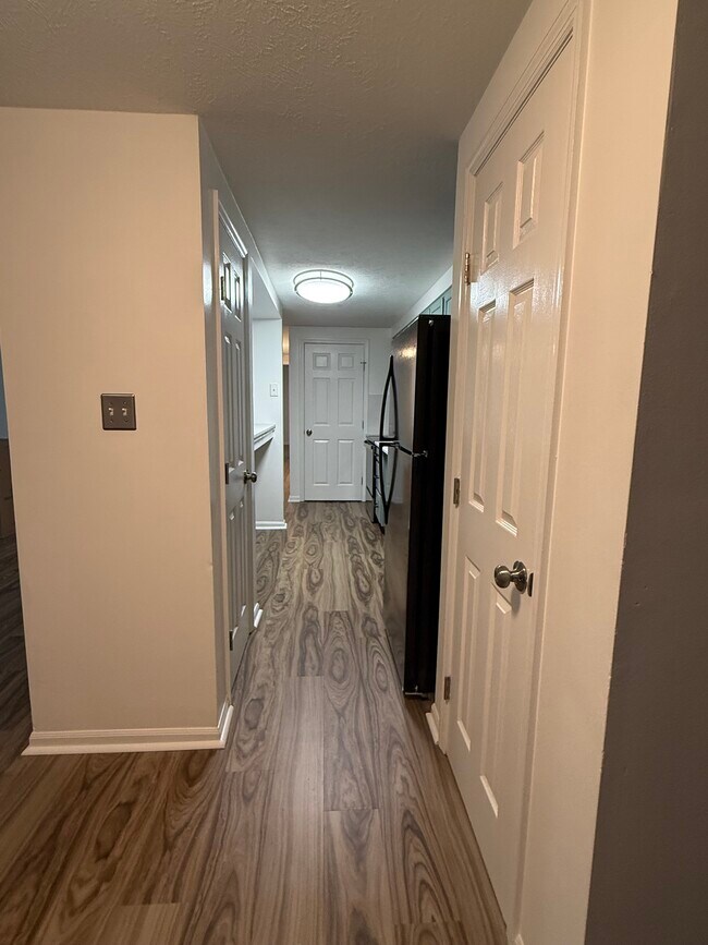 Primer vistazo a la cocina - 7600 Portadown Ct