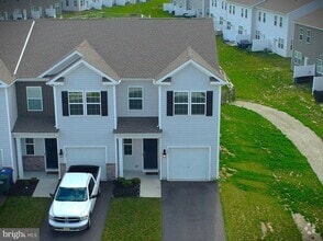 Building Photo - 200 Mazzeo Dr
