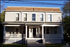 Foto del edificio - 7405 Columbia Ave